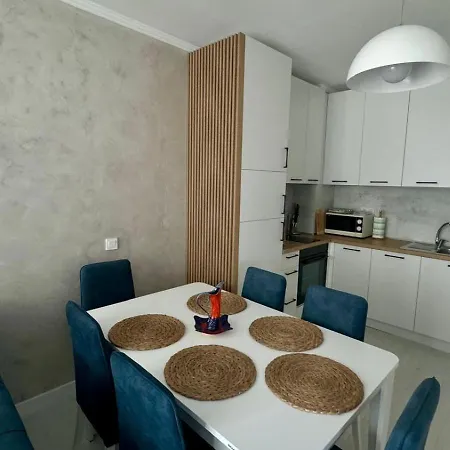 Turtle Sunny Apartament